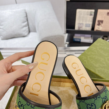 GG EXCLUSIVE SLIDE SANDAL BLACK AND CREAM FABRIC