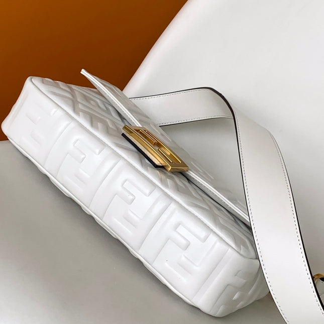 Fend Baguette 27 Bag With FF Motif White Leather Ghw
