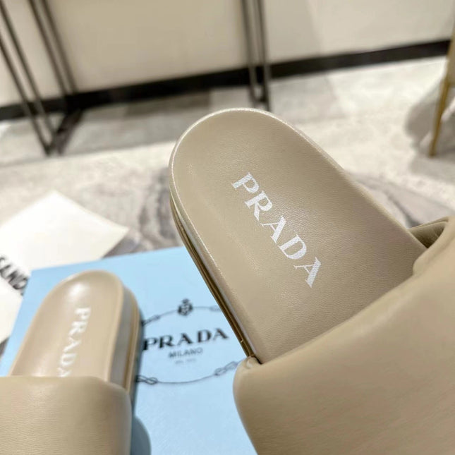 PRA SHEARLING SLIDES CREAMY WHITE LAMBSKIN