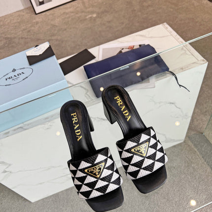 PRA EMBROIDERED SLIDES 65 BLACK AND WHITE FABRIC