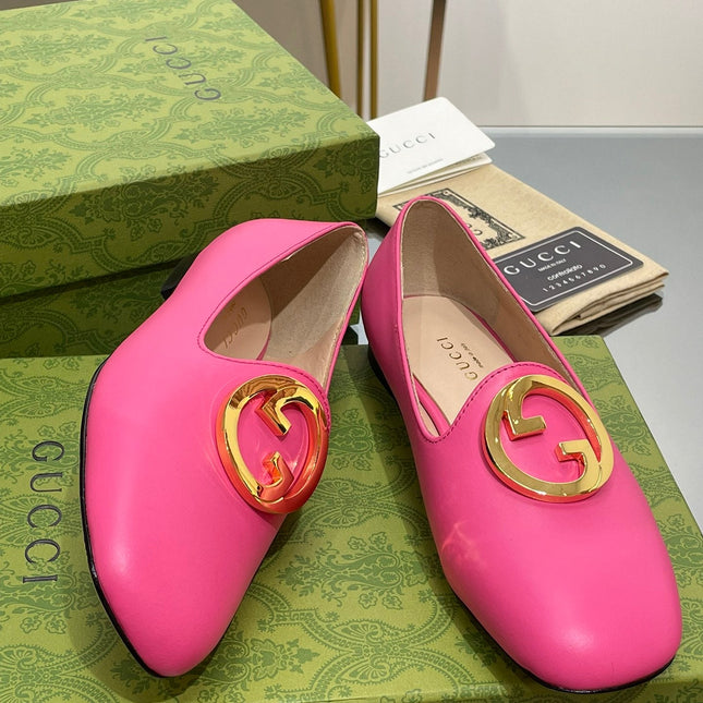BLONDIE LOGO-PLAQUE LOAFERS IN BRIGHT PINK CALFSKIN WITH GOLD HARDWARE