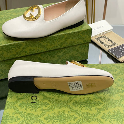 BLONDIE LOGO-PLAQUE LOAFERS IN WHITE CALFSKIN WITH GOLD HARDWARE