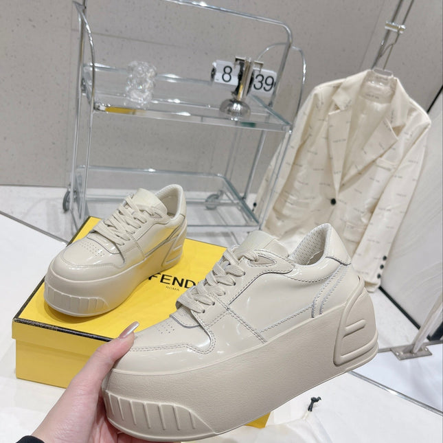FENDI LOW-TOP TRAINER IN WHITE CALFSKIN