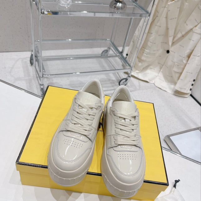 FENDI LOW-TOP TRAINER IN WHITE CALFSKIN