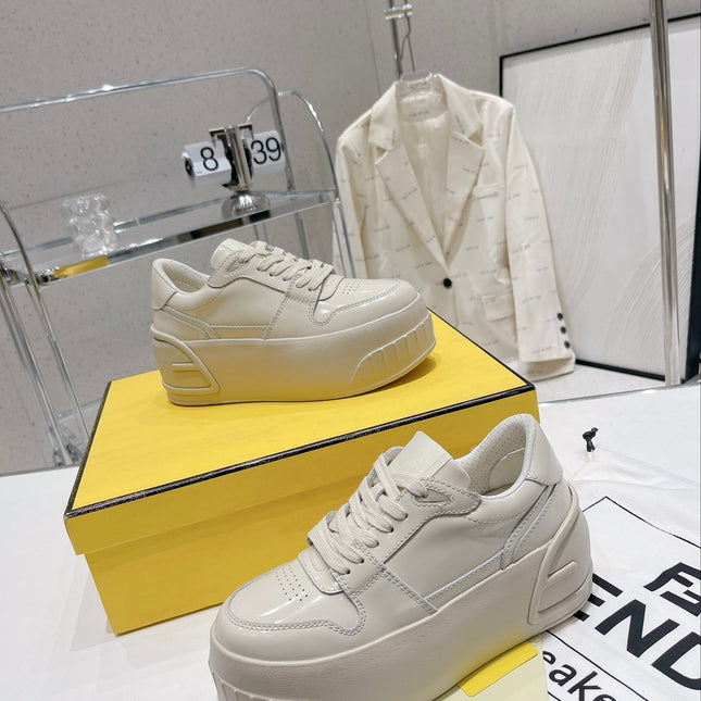 FENDI LOW-TOP TRAINER IN WHITE CALFSKIN