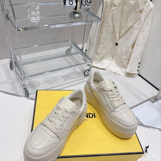 FENDI LOW-TOP TRAINER IN WHITE CALFSKIN