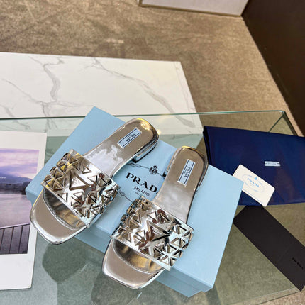 PRA EMBROIDERED SLIDES FLAT SILVER CALFSKIN