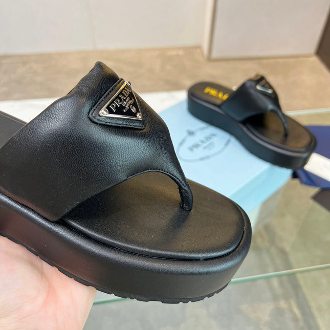 PRA SOFT PADDED NAPPA THONG WEDGE SANDALS BLACK LAMBSKIN