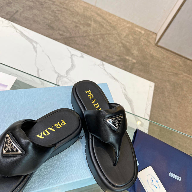 PRA SOFT PADDED NAPPA THONG WEDGE SANDALS BLACK LAMBSKIN