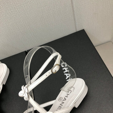 FLORAL FLAT SANDAL IN WHITE LAMBSKIN