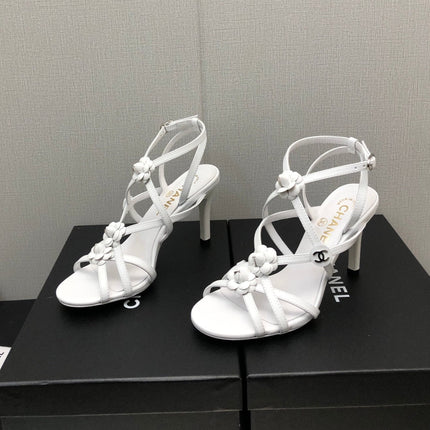 FLORAL HIGH HEEL SANDAL IN WHITE LAMBSKIN