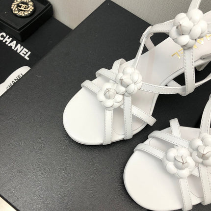 FLORAL HIGH HEEL SANDAL IN WHITE LAMBSKIN