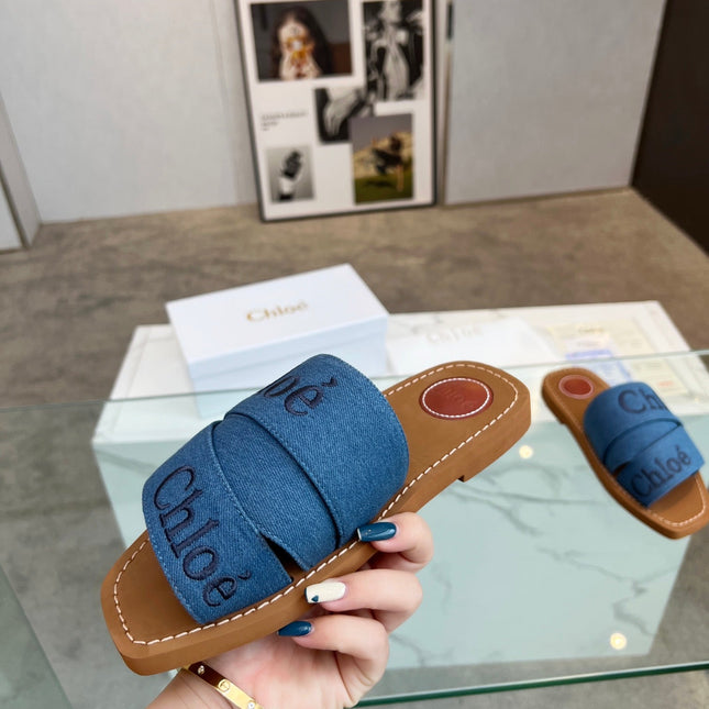 WOODY MULE IN COBALT BLUE DENIM WITH EMBROIDERED LOGO