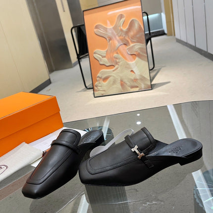 GROUPIE MULE BLACK LAMBSKIN