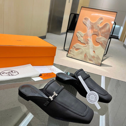 GROUPIE MULE BLACK LAMBSKIN