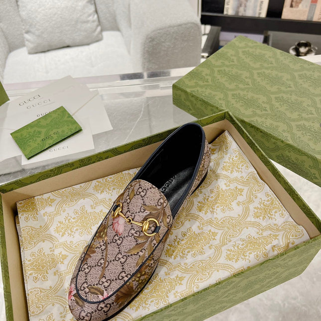 HORSEBIT LOAFER WITH FLOWER PRINT IN DARK BEIGE MONOGRAM JACQUARD FABRIC