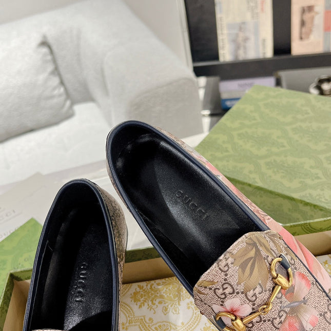 HORSEBIT LOAFER WITH FLOWER PRINT IN DARK BEIGE MONOGRAM JACQUARD FABRIC