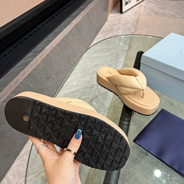 PRA THONG FLATFORM SANDALS TUSCAN LAMBSKIN