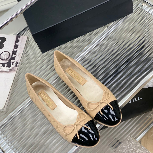 BALLET FLAT GLOSSY BLACK MIX BEIGE LAMBSKIN