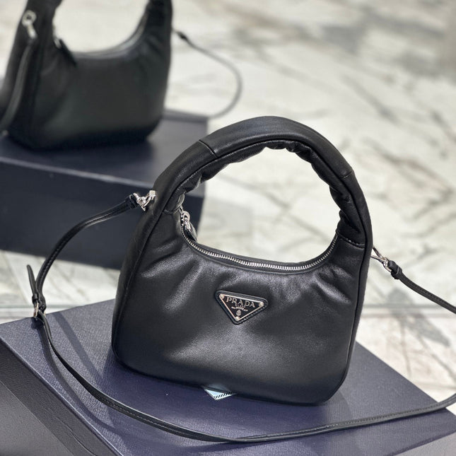 HOBO BAG 21 IN BLACK SOFT LAMBSKIN