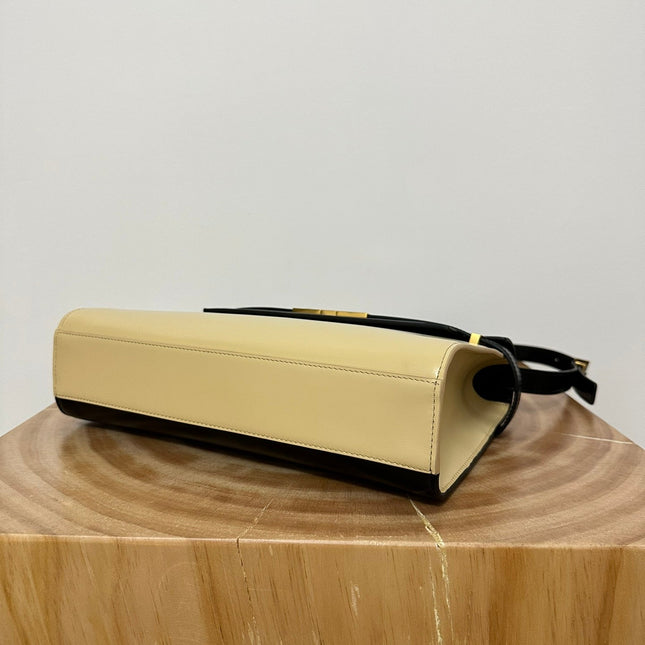 MANHATTAN 29 TOP-HANDLE IN SMOOTH BLACK BEIGE CALFSKIN