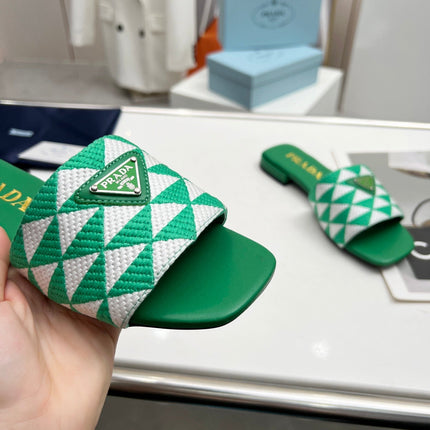 PRA EMBROIDERED SLIDES FLAT GREEN FABRIC