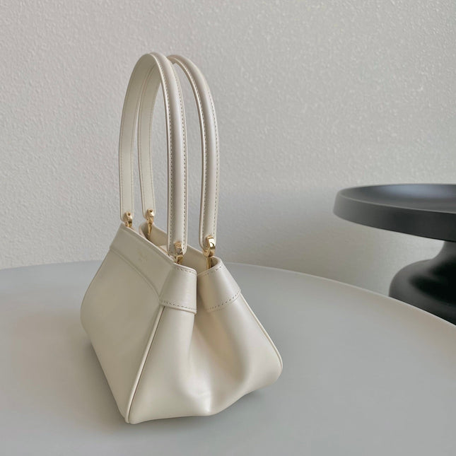MEDIUM 22 KEY HANDBAG IN WHITE CALFSKIN