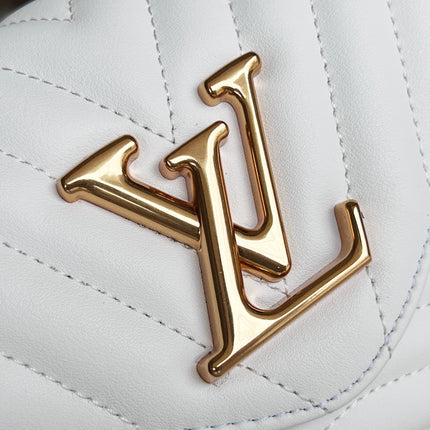 LV 25S WAVE MULTI POCHETTE 19 IN WHITE CALFSKIN GOLD HARDWARE