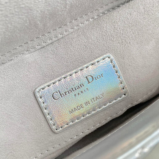 D-JOY BAG 22 IN SILVER LAMBSKIN