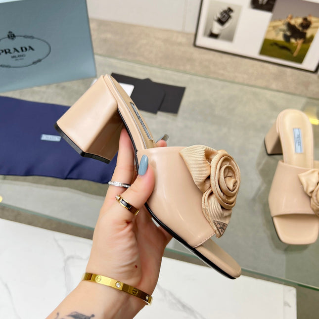 PRA FLOWER BLOCK HEELS 75 BEIGE CALFSKIN