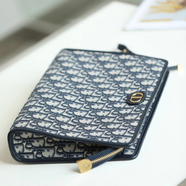 BOOK TOTE 26 IN BLACK OBLIQUE JACQUARD