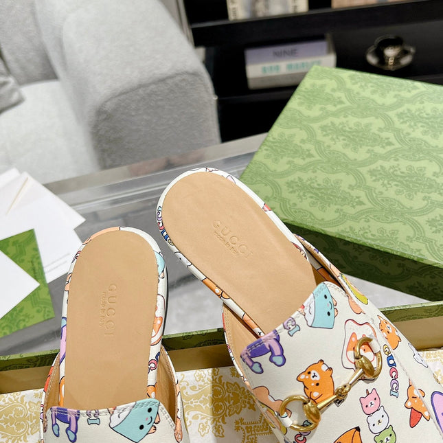 HORSEBIT SLIPPER MULE WITH CUTE ANIMAL PRINT IN WHITE CALFSKIN