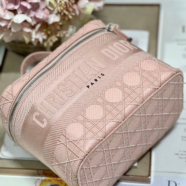 SMALL 25 TRAVEL VANITY CASE WITH SHOULDER STRAP PEACH PINK