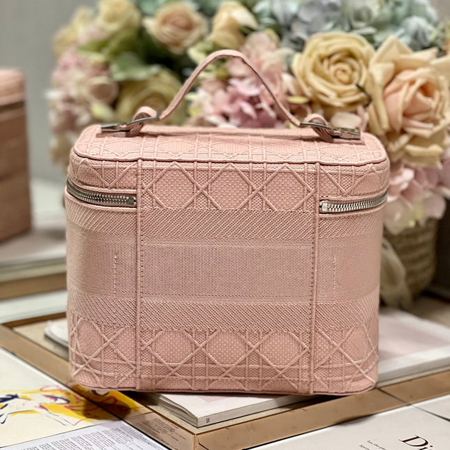 SMALL 25 TRAVEL VANITY CASE WITH SHOULDER STRAP PEACH PINK