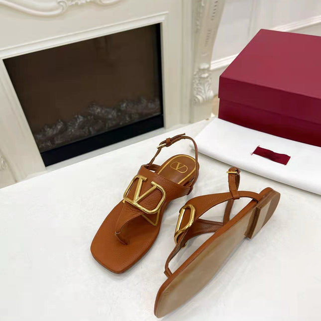 THONG SANDALS IN BRONZE BROWN CALFSKIN WITH GOLD LOGO