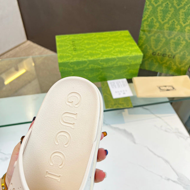 PLATFORM SANDALS IN WHITE CREAM MONOGRAM IMPORTED TPU