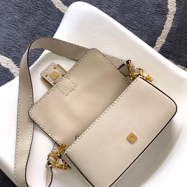 Fend Baguette 27 Bag Beige Calfskin Ghw