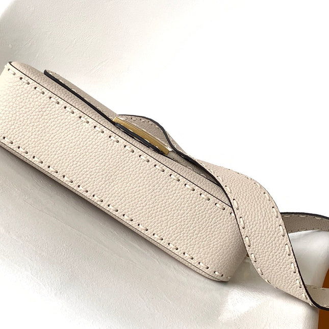 Fend Baguette 27 Bag Beige Calfskin Ghw