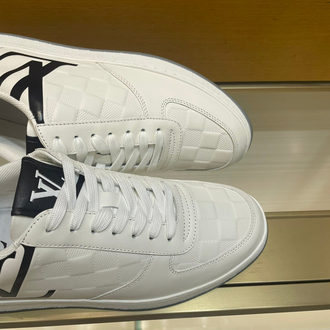 LV RIVOLI SNEAKER MEN WHITE