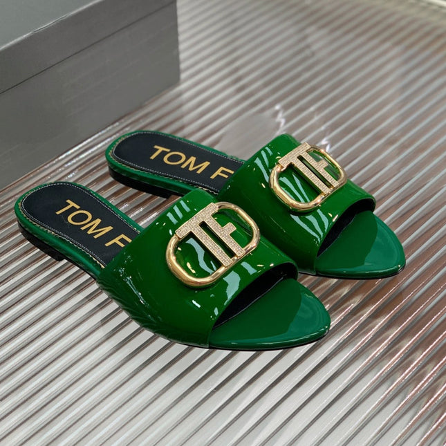 FLAT SLIDE IN PINE GREEN METALLIC CALFSKIN