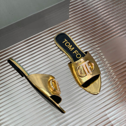 FLAT SLIDE IN GOLD METALLIC CALFSKIN