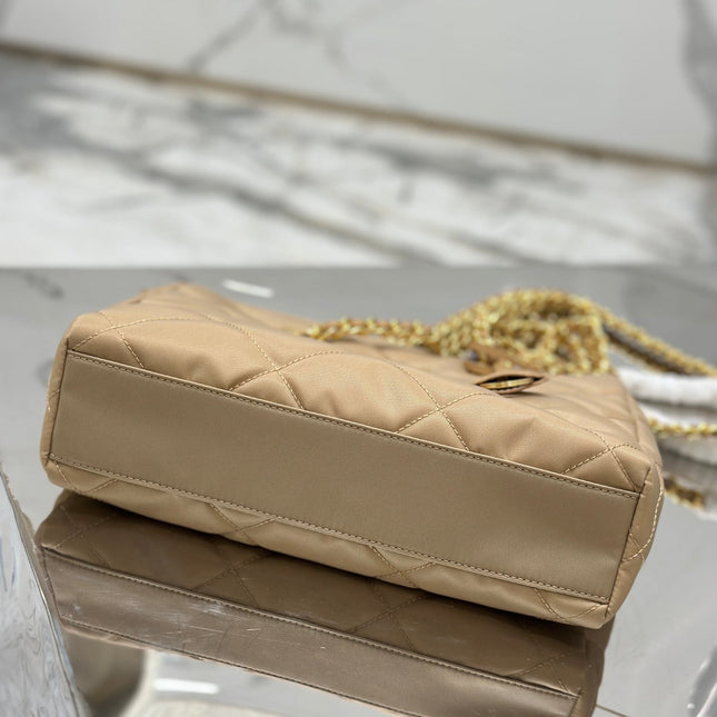 VINTAGE HOBO BAG 25 IN LIGHT FRENCH BEIGE QUILTED NYLON GOLD HARDWARE