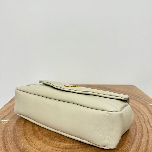 CALYPSO 26 MILKY WHITE LAMBSKIN CHAIN BAG