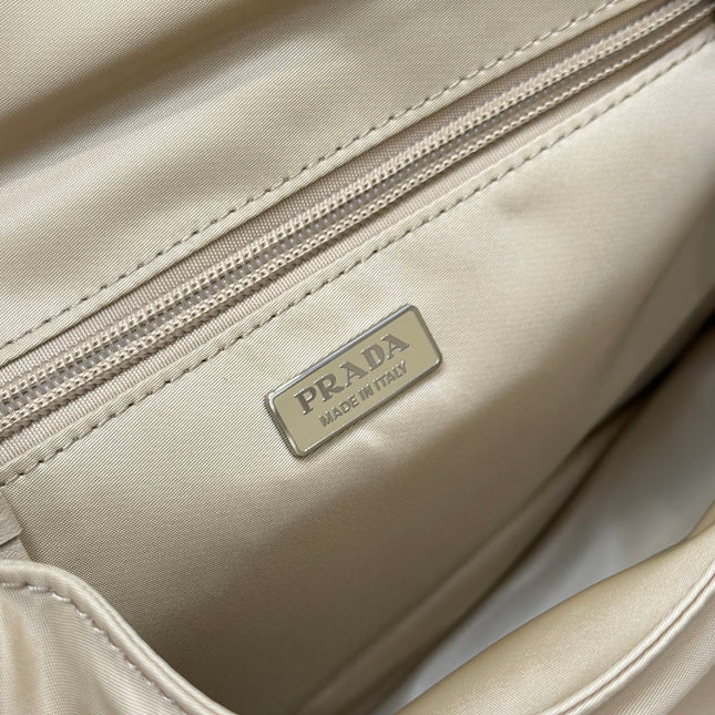 PRA CINI 23 MEDIUM BAG IN FLAX YELLOW RE-NYLON WITH STRAP