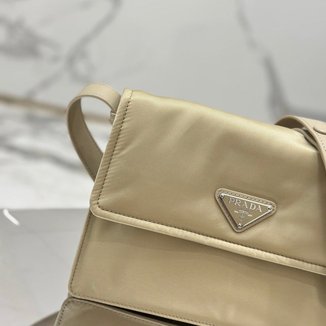 PRA CINI 23 MEDIUM BAG IN FLAX YELLOW RE-NYLON WITH STRAP