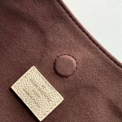 LV 25S OPÉRA MEDIUM BAG 36 IN BROWN AND CREAM MONOGRAM CALFSKIN GOLD HARDWARE