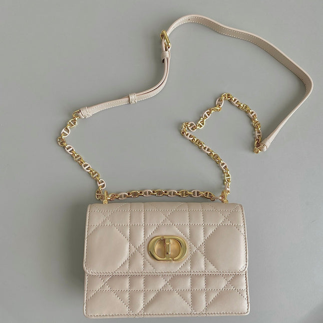 MINI CHAIN BAG 17 IN BEIGE CALFSKIN