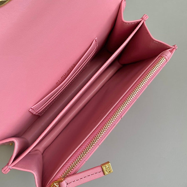 MINI CHAIN BAG 17 IN LIGHT PINK CALFSKIN