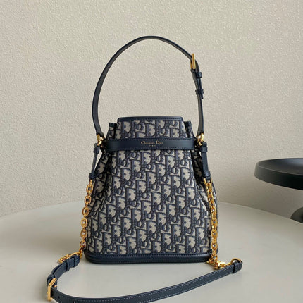 MEDIUM C'EST 24 IN BLUE CD-EMBOSSED OBLIQUE JACQUARD