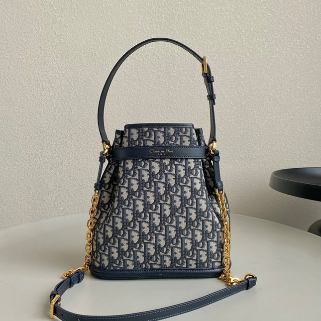 MEDIUM C'EST 24 IN BLUE CD-EMBOSSED OBLIQUE JACQUARD